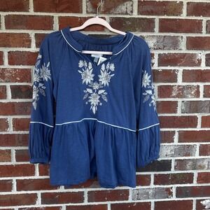 Cupio Gray Blue XS Embroidered Floral Peasant Top Blouse Long Sleeve NWT‎